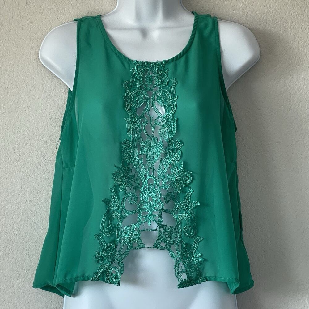 IKY Love Me Kelly Green Sheer Tank Front Crochet Med Festive Lightweight Boho - Picture 1 of 12